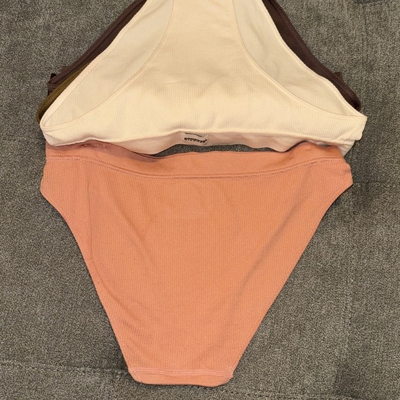 Danskin Ladies Comfy Seamless Panties 5 Pack Set Size L - Picture 9 of 10